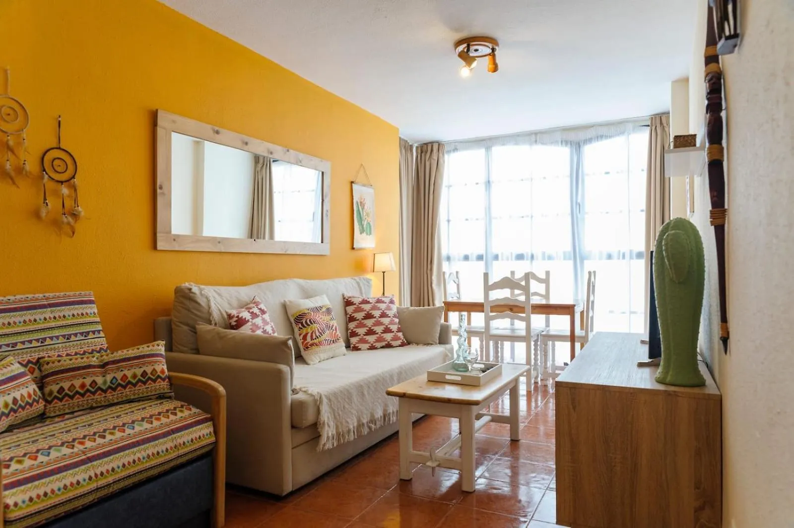 Apartamentos Cristamar Centro Y Playa エステポナ