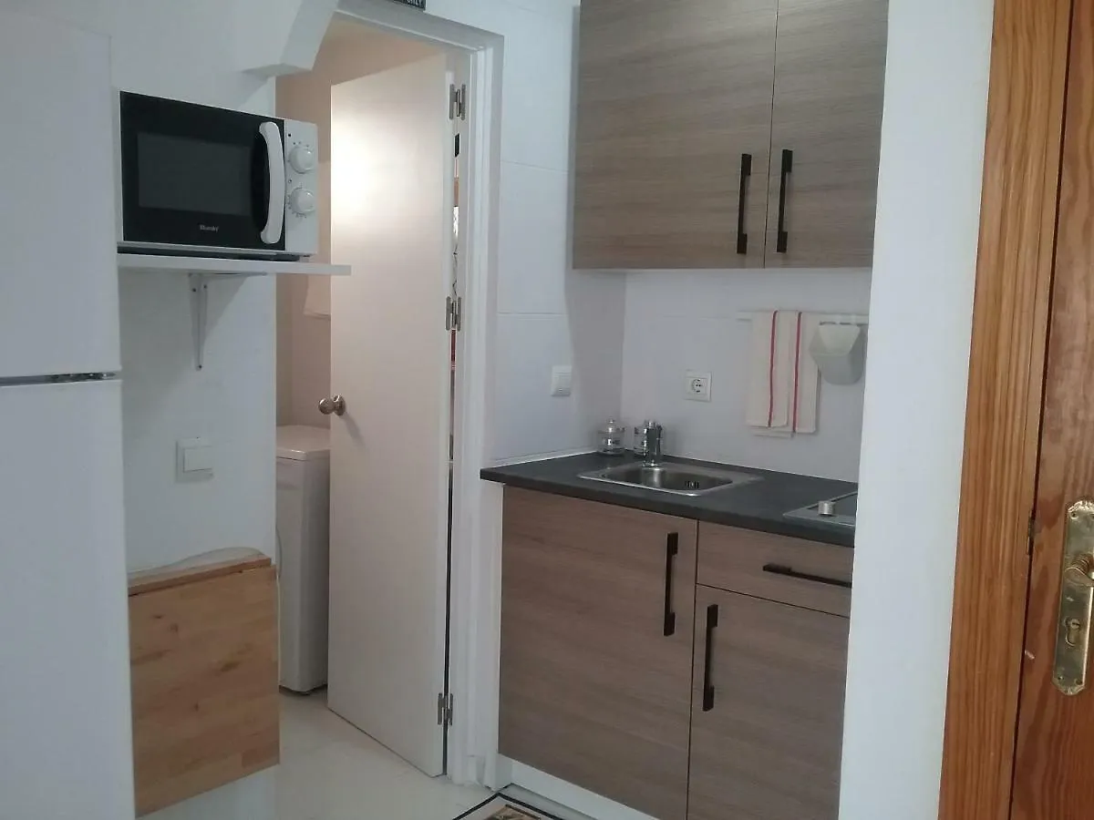 Apartamentos Cristamar Centro Y Playa Εστεπόνα