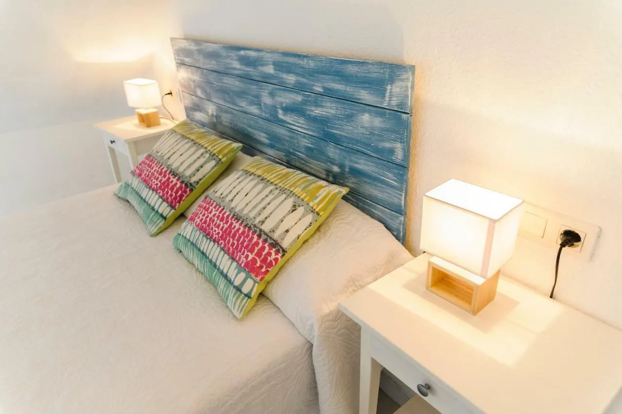 Apartamento Céntrico Frente a la Playa. Estepona