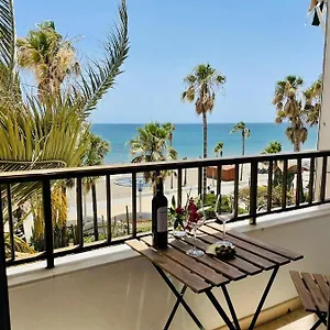 Apartamento Frente A La Playa Piso 3 Estepona